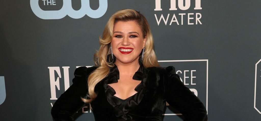 Kelly Clarkson’s Weight Loss Comments Sparks NBC Meltdown