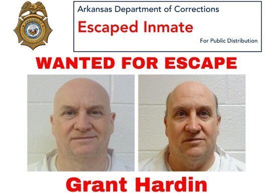 Ex-Police Chief Serving Time for Rape and Murder Escapes Arkansas Prison Wearing Homemade Police Uniform | The Gateway Pundit