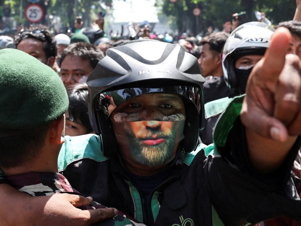 Protests resume in Indonesia’s Jakarta after ride-share driver killed | Protests News