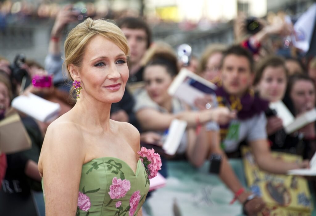JK Rowling Backs Aussie App Founder in Landmark Fight Over Woman-Only Spaces