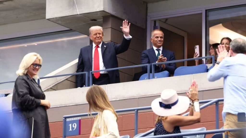 Trump arrives at US Open to mix of cheers and boos, delaying start