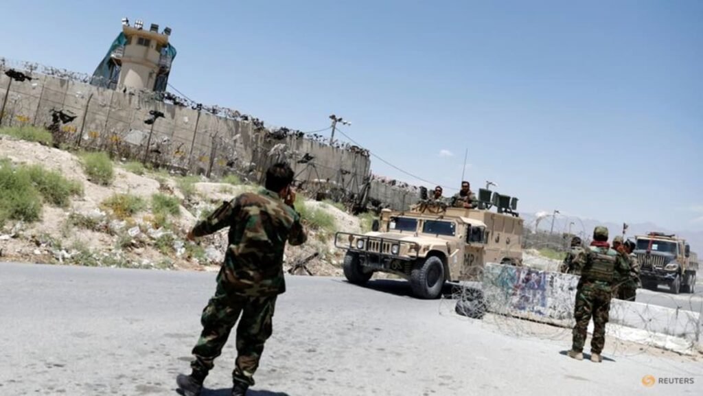 Trump issues vague threat to Afghanistan over Bagram air base