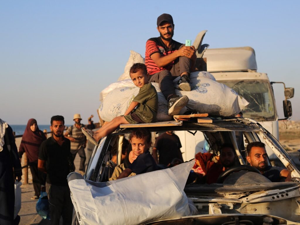 Israel escalates bombardment as tanks push deep into Gaza City | Israel-Palestine conflict News