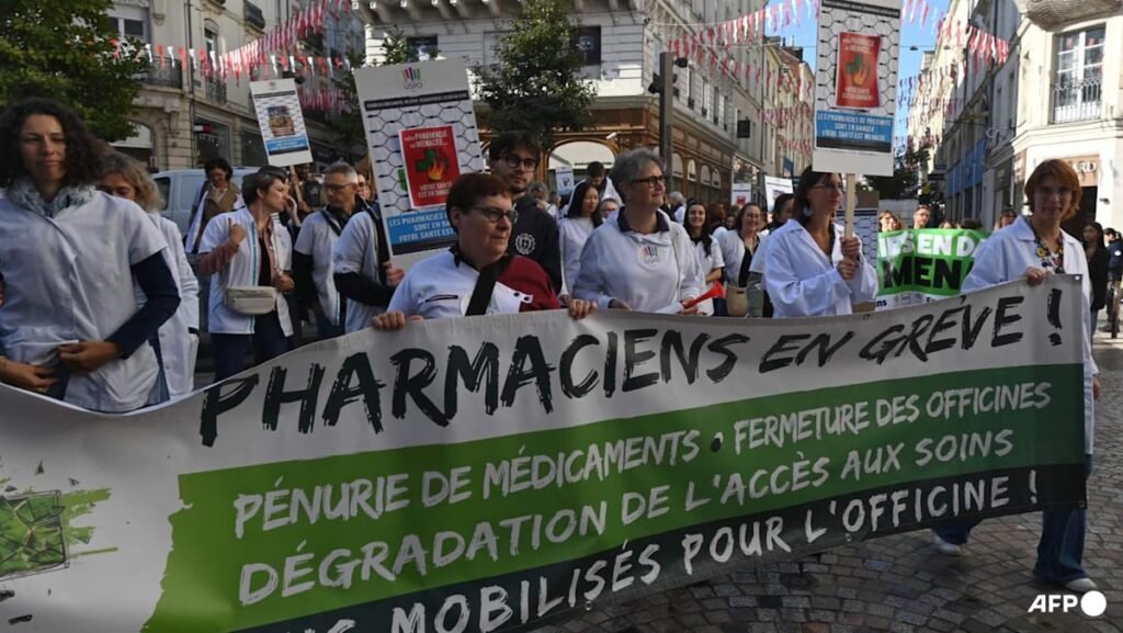 Major disruption hits France on day of anti-Macron ‘anger’