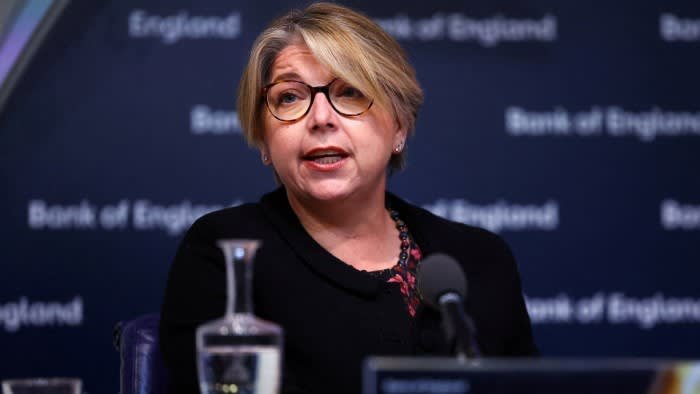 BoE needs to take care to reduce inflation without hitting jobs, rate-setters warn