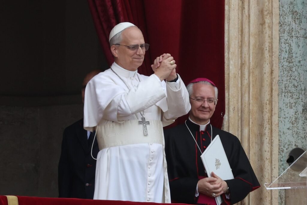 Pope Listening to Persecuted Catholics, Signals Potential Change to China Deal