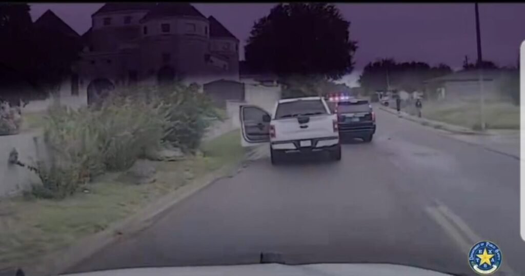 Texas DPS Pursues Human Smuggler in High-Speed Chase; Numerous Illegals Bail from Vehicle (VIDEO) | The Gateway Pundit