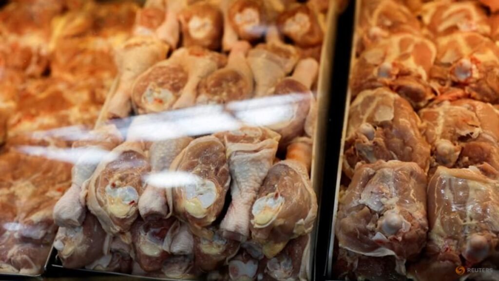 Brazil welcomes China lift of ban on poultry imports