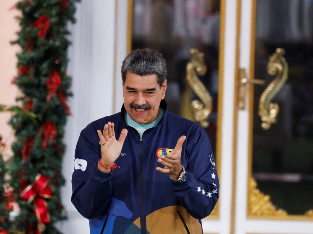 Airlines cancel Venezuela flights amid US warnings and military buildup | Politics News