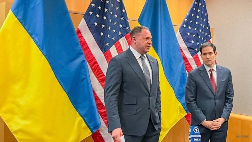 US hails progress in Ukraine peace talks but security questions unresolved