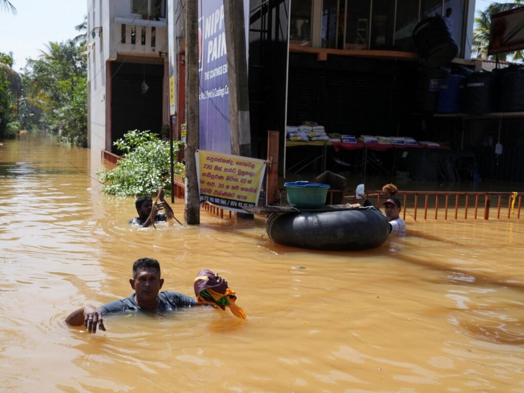 Sri Lanka declares emergency as floods wreak havoc across Colombo | Floods News