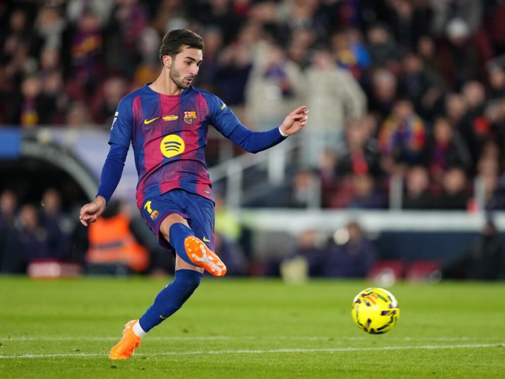 Barcelona thrash Athletic Bilbao 4-0 on emotional return to Camp Nou | Football News