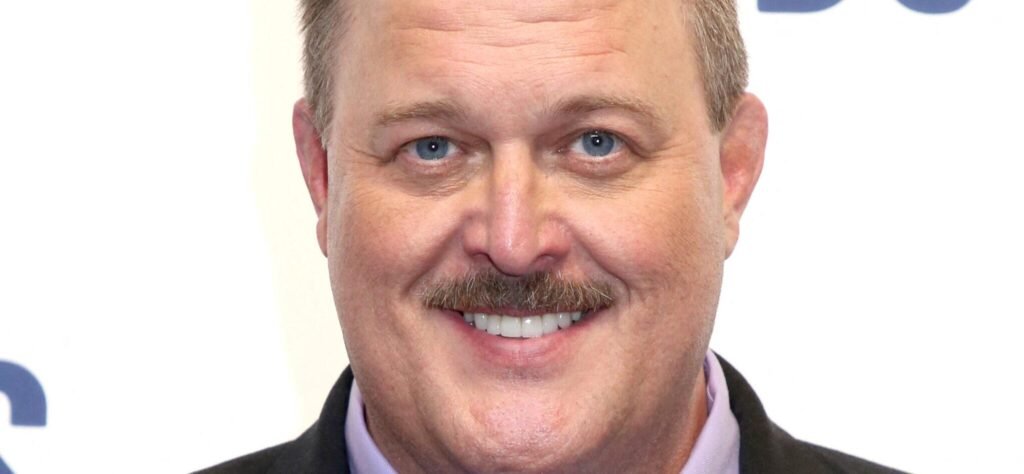 ‘Mike & Molly’ Star Billy Gardell Unrecognizable After 170lb Weight Loss