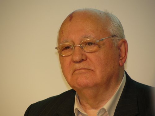 Did Mikhail Gorbachev Believe In Cycles?