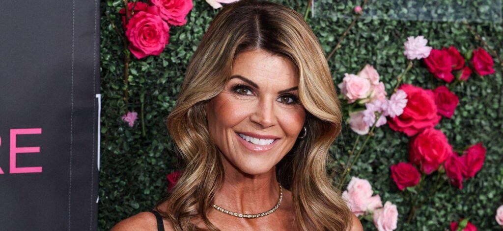 Lori Loughlin Makes Career Comeback Announcement