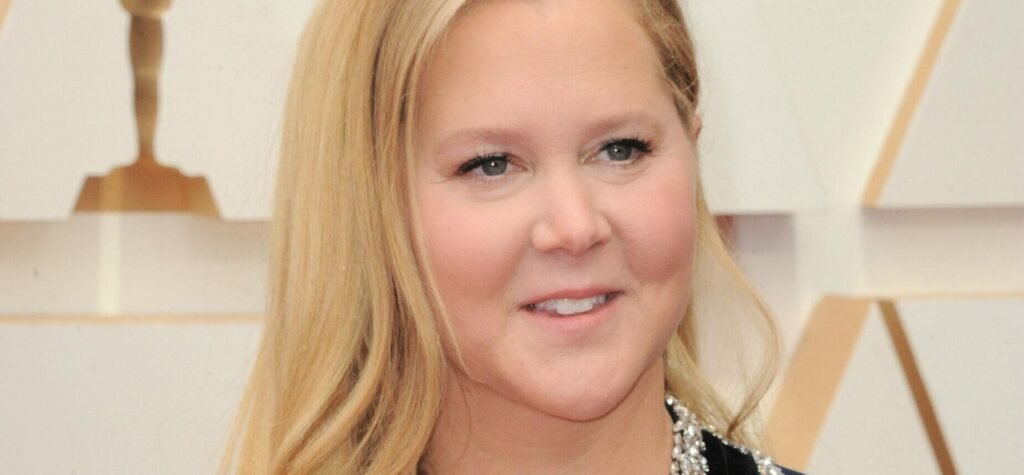 Amy Schumer’s Facial Transformation Raises Eyebrows Amid Weight Loss