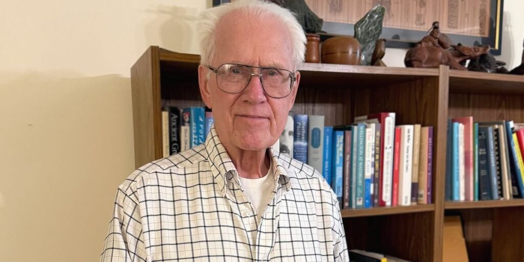 In Memoriam for Engineering Educator Lyle Feisel