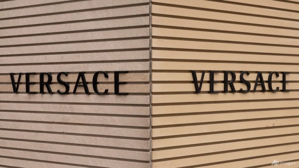 Prada announces that it has officially purchased fashion rival Versace
