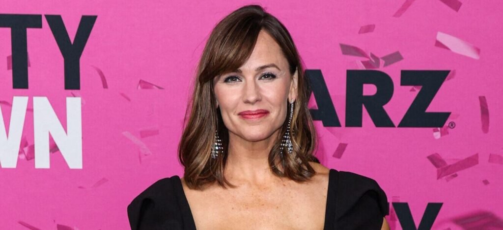 Jennifer Garner Breaks Silence On Plastic Surgery Rumors