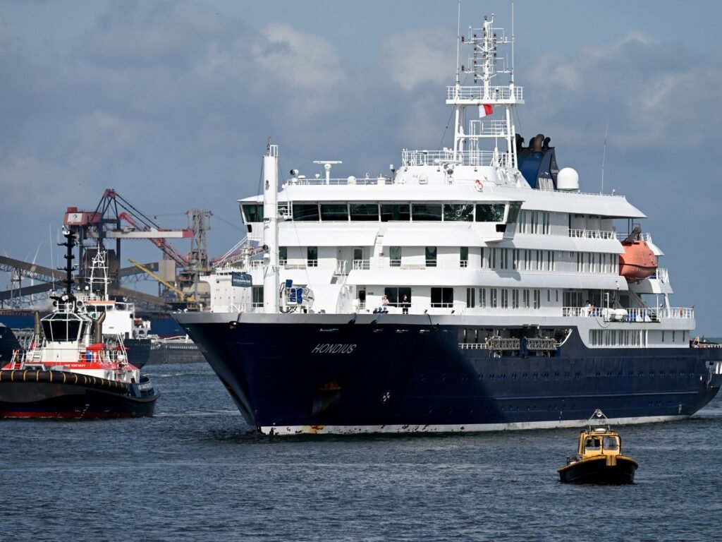 Hantavirus-hit cruise ship docks in the Netherlands | Health News