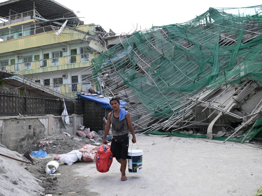 Philippines ends rescue efforts for 16 missing after building collapse | News