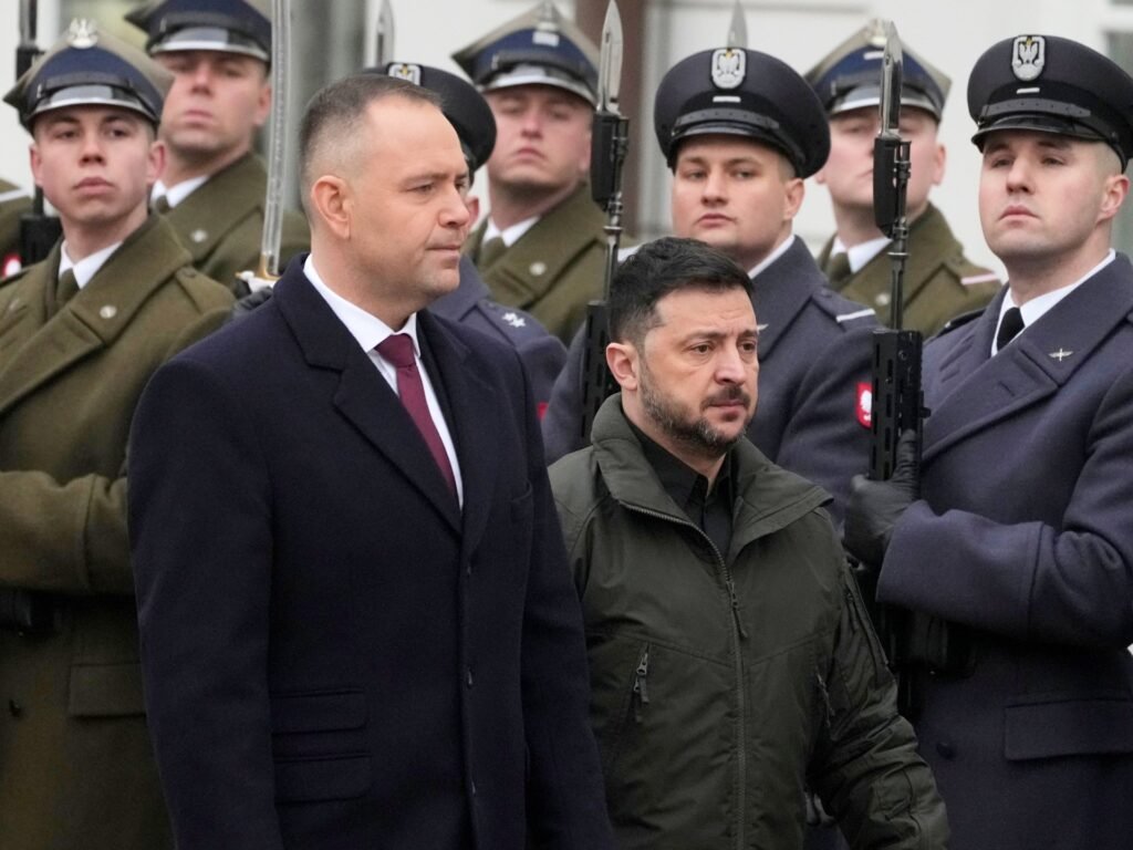 Top Ukrainian officials return Polish awards in WWII dispute | Russia-Ukraine war News