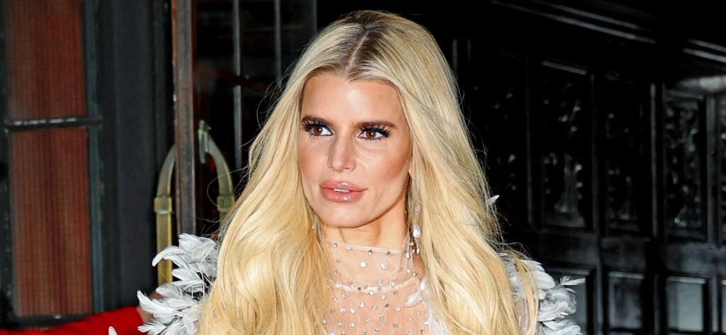 ‘Sad’ Jessica Simpson Pulls Plug On Ohio Show For ‘Safety’