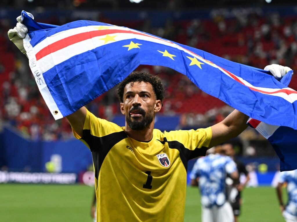 Who is Vozinha, Cape Verde’s viral goalkeeper at the World Cup? | Sport