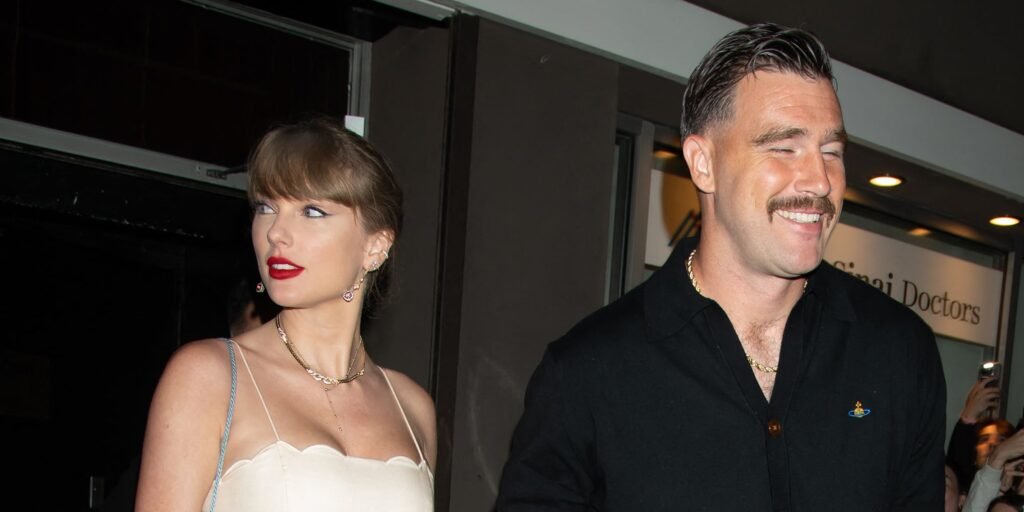 Taylor Swift Flashes Her Stunning Wedding Ring During First Public Appearance As Travis Kelce’s Wife