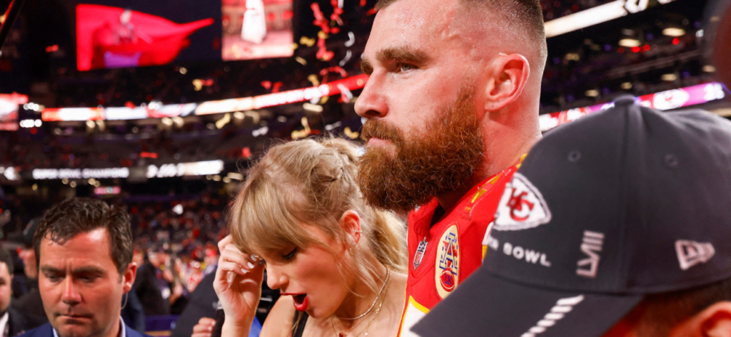 Travis Kelce Teammates Trash Talk Taylor Wedding Snub In Chats
