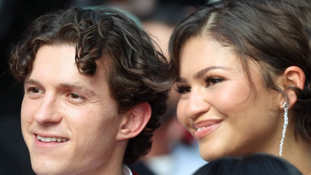 Tom Holland Protects Zendaya During NYC Date Night