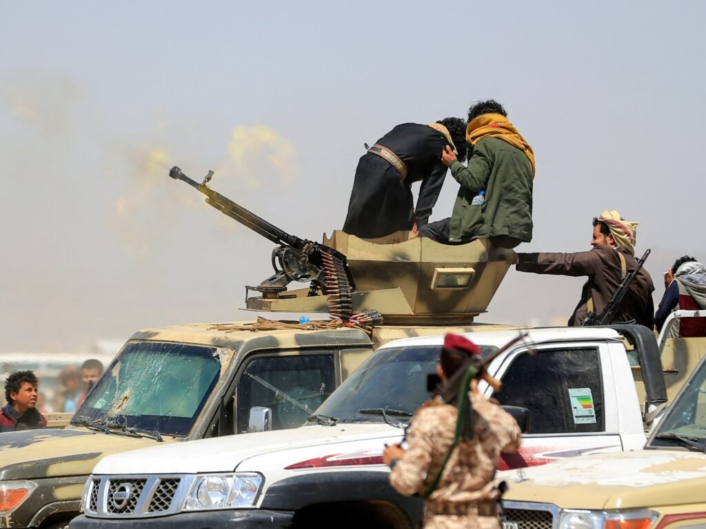 At least 15 Yemeni government troops killed in Hodeidah fighting | Conflict News
