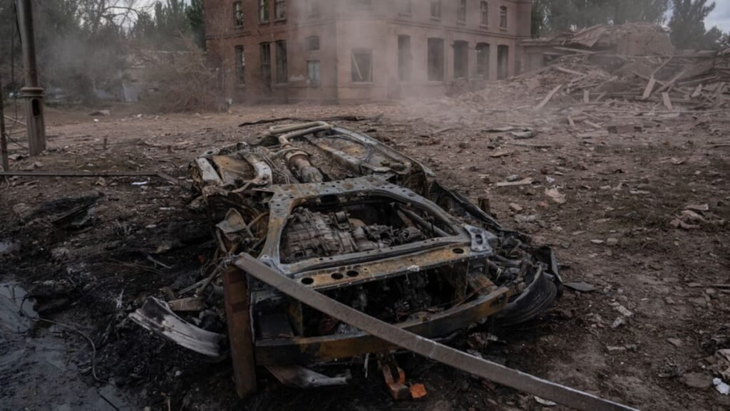 Russia hits arms expo near Kyiv, kills 10: officials