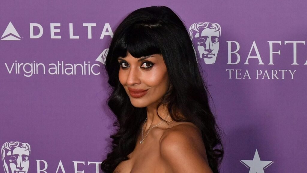 Jameela Jamil Defends Comments About Ariana Grande