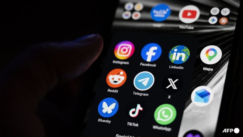 EU to propose law curbing social media for children on Thursday